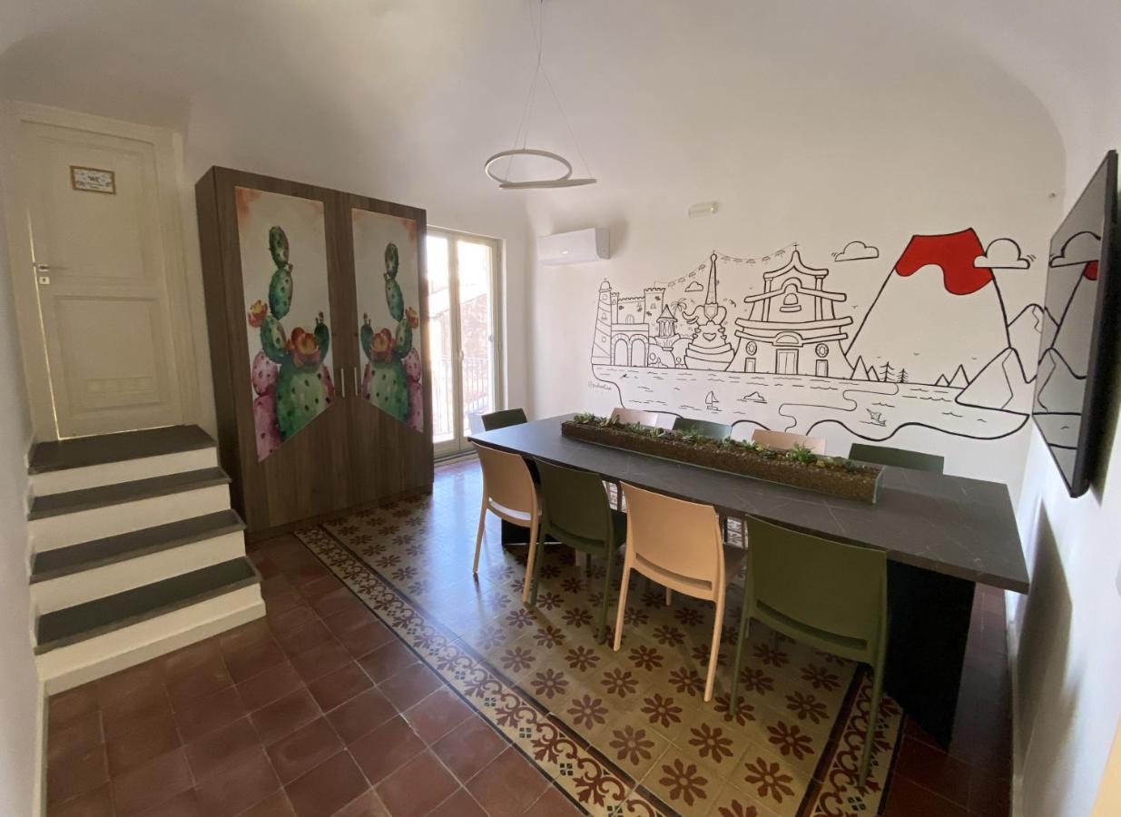 Liotru Maisonne, Rooms With En-Suite Bathroom And Shared Bathroom Katania Zewnętrze zdjęcie